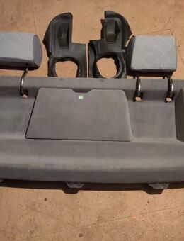 Verkleidung Rückwand oben ("Hutablage") für Mercedes W124 - Brackenheim
