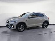 VW T-Roc, 1.5 l TSI R-Line OPF (150 P S), Jahr 2022 - Bühl