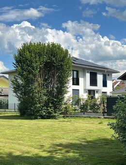 Exklusive Neubau-Doppelhaushälfte direkt am Naturschutzgebiet inkl. PV - Kolbermoor