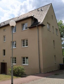 Vermietete 2-Zi.-Wohnung auf Erbbaugrundstück - zum kleinen Preis! - Plauen