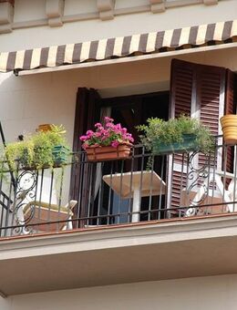 3 Zimmer - Wohnung mit Balkon - München