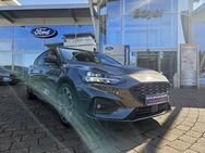 Ford Focus, 1.5 EcoBoost System ST-LINE, Jahr 2020 - Wiesbaden