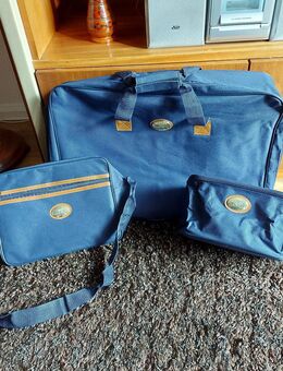 3 tlg. Reiseset dunkelblau f.UNISEX - Leipzig Ost
