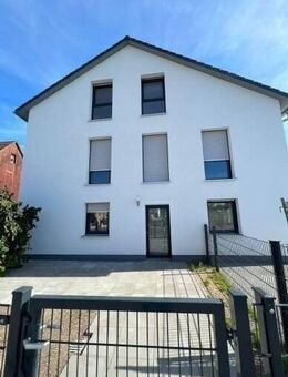 Großhabersdorf ~ 20 Min nach Ansbach ~ 2-Zi-Wohnung mit Terrasse und Pkw-Stellplatz ~ frei! - Großhabersdorf