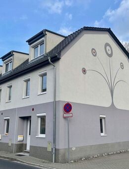 *sehr schönes und modernes Reihenmittelhaus in ruhiger Lage im Ortskern von Liegau-Augustusbad* - Radeberg