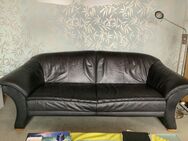 Couch aus grauem Leder - Erzhausen