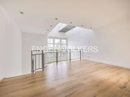 Lichtdurchflutete Galerie-Wohnung auf zwei Ebenen - Nürnberg
