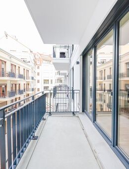 ERSTBEZUG - Traumwohnung auf 92 m², 3 Zi., Balkon, EBK und Stellplatz! - Dresden