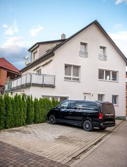 Interessante und helle Dachgeschosswohnung zentral in Lorch-Waldhausen zu verkaufen - Lorch (Baden-Württemberg)