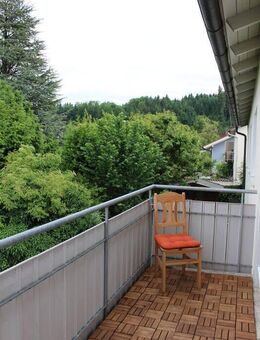 3 Zi.Whg.mit Balkon - absolut ruhig + sonnig gelegen - Besichtigung jederzeiit möglich! - Traunstein