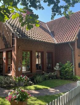 *** NEU : Stadt, Land, Fluss - idyllisch gelegenes Einfamilienhaus (4 Zimmer mgl.) an der Trave *** - Bad Oldesloe