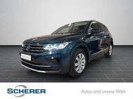 VW Tiguan, 2.0 TDI, Jahr 2023 - Wiesbaden