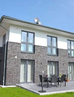 Neubauvorhaben: Stadtvilla (KFW 40) mit traumhaften Garten! 1.227 m² oder 1.860 m²? - Hamburg