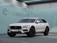 Volvo V90, 3.4 B5 (B) Cross Country Plus AWD 880, Jahr 2024 - München