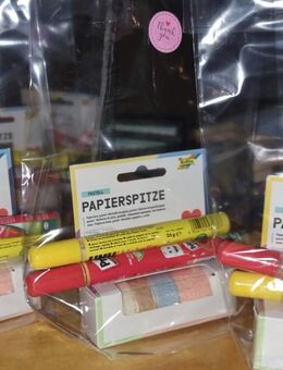 Papierborte und Klebestift - Kitzingen