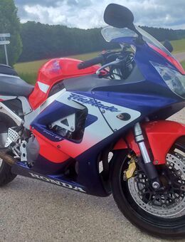 Honda CBR 900RR Fireblade SC44 – top gepflegt, sofort fahrbereit - Tussenhausen