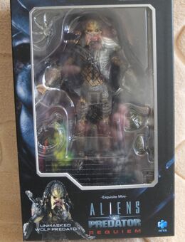 Hiya Toys AVP - Wolf Predator 1/18 Mini custom Actionfigur - Weinheim Zentrum