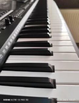 Keyboard Yamaha PSR EW410, Neuzustand - München