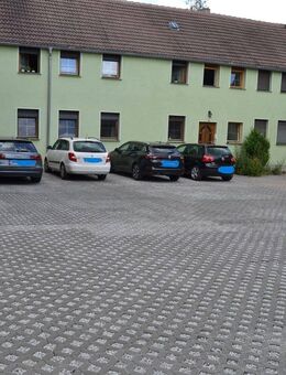 Individuelle & moderne Zweiraum-Wohnung - Lucka