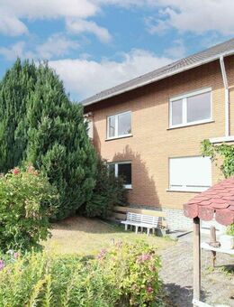 Preis gesenkt! Solides 2-Familienhaus mit Garage, Terrasse, Garten - Upsprunge, sofort verfügbar! - Salzkotten