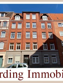 Charmante Altbau-Wohnung mit Balkon - Kiel