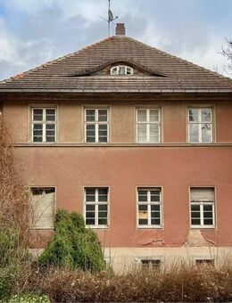 Küss mich wach: Bernburger Villa im Dornröschenschlaf - Bernburg (Saale)