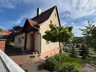 Charme trifft Charakter: Aufwendig saniertes Einfamilienhaus mit Türmchen und Gartenidylle - Meißen