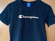 Kurzes Champion T-Shirt (Damen) - Neschwitz