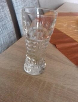 kleine Vase Glas Höhe 13 cm - Euskirchen