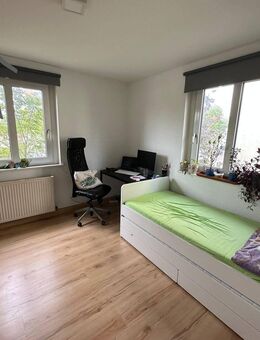 * Angenehme 3-Zimmer-Wohnung in zentraler Lage von Ludwigsburg-Ost * - Ludwigsburg