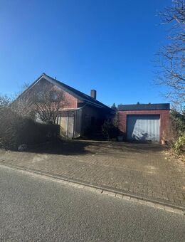 Einfamilienhaus mit Garage in ruhiger Wohnstraße in Hesedorf - Bremervörde