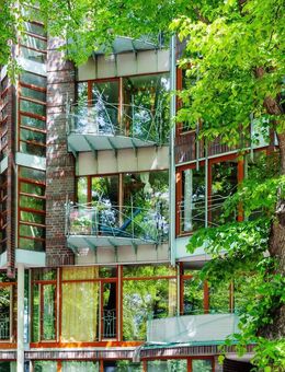 4-Zimmerwohnung im ikonischen Baller-Stil: Licht und Raum am Preußenpark. - Berlin