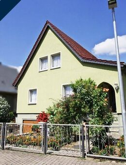 Gepflegtes Siedlungshaus in Oßmannstedt - Ilmtal-Weinstraße