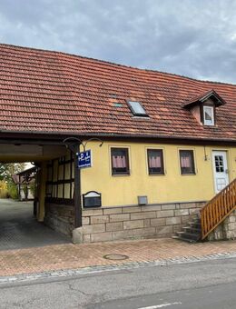 1 Geschäftshaus ehem. Gastro. mit 4- Zimmerwohnung und großem Grundstück in Sulzdorf a.d. Lederhecke. bei Bad Königshofen zu verkaufen. !!! - Bad Königshofen (Grabfeld)