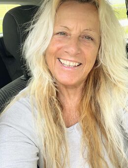 Sie sucht ein attraktiven Niveauvollen Mann ab 50+ für eine Beziehung - Würzburg