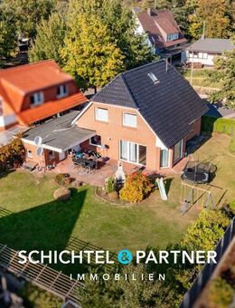 Surheide | Schickes Einfamilienhaus mit Terrasse, Garage und großem Garten - Bremerhaven