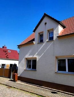 KLEINER BAUERNHOF*** 7 Zimmer - Lützen