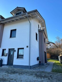 Neuwertiges Reiheneckhaus in ruhiger Lage von Rott an Inn (PROVISIONSFREI) - Rott (Inn)