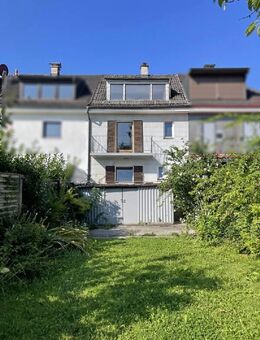 Renovierungsbedürftiges Reihenmittelhaus in gefragter Lage von Rosenheim - Rosenheim