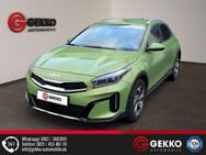 Kia XCeed, Metallic SZH APP Spurassis, Jahr 2023 - Gersthofen