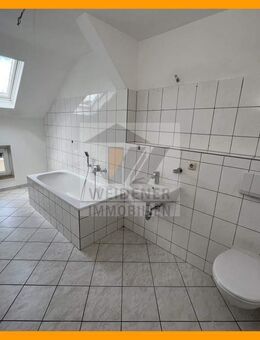 Preiswerte 2 DG-Zimmer Wohnung im Zentrum von Weida! - Weida