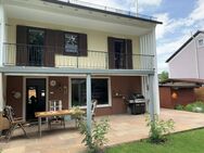Charmantes Reiheneckhaus mit großem Garten in begehrter Lage - Augsburg