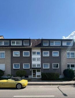 SEHR RUHIGE LAGE, HAUPTSTRASSE, ECKE WENIG BEFAHRENE NEBENSTRASSE - Remscheid