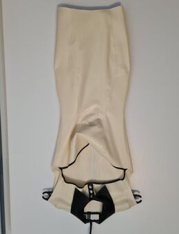 Cremeweißes Kleid Latex Gr.S - Oering