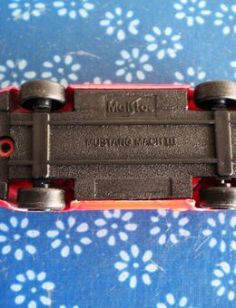Maisto-Mustang Mach III,ca. 7,5 cm - Linnich