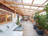 Sehr gepflegte, helle 4-Zimmer Wohnung mit großer Dachterrasse in Surheim - Saaldorf-Surheim