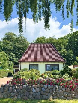Freistehendes Einfamilienhaus mit Charme, Ausblick und Potenzial - Kellinghusen