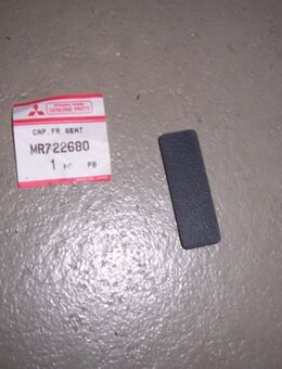 MR722680 Abdeckkappe, Sitz vorn grau Mitsubishi Galant/Galant Kom - Hannover Vahrenwald-List