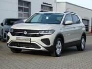 VW T-Cross, 1.0 TSI Life, Jahr 2024 - Meißen