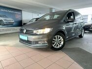 VW Touran, 1.2 TSI Comfortline SHZHZG, Jahr 2016 - Idstein